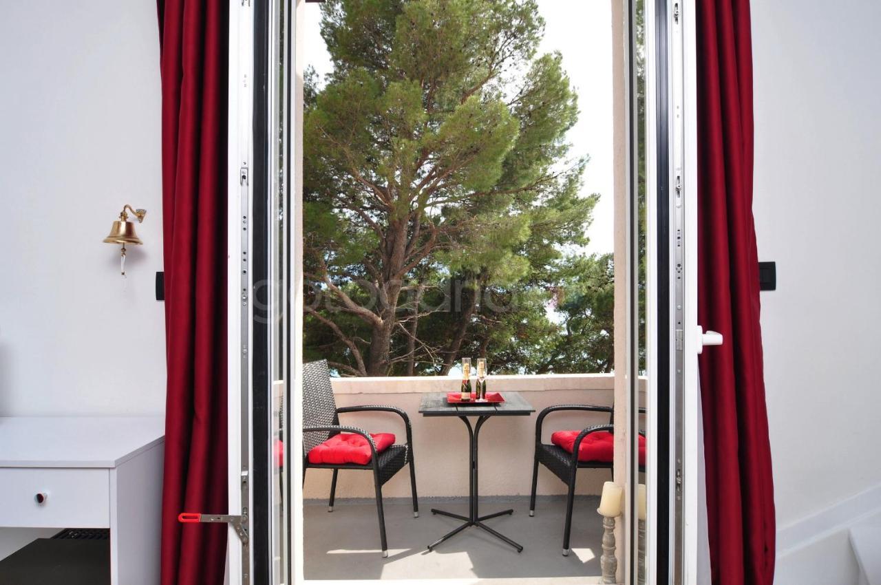 Beachfront Deluxe 4*